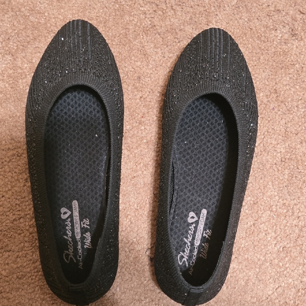 Skechers Black Flats with Textured Upper
